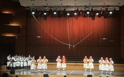 Školski sat s Ladom u Lisinskom