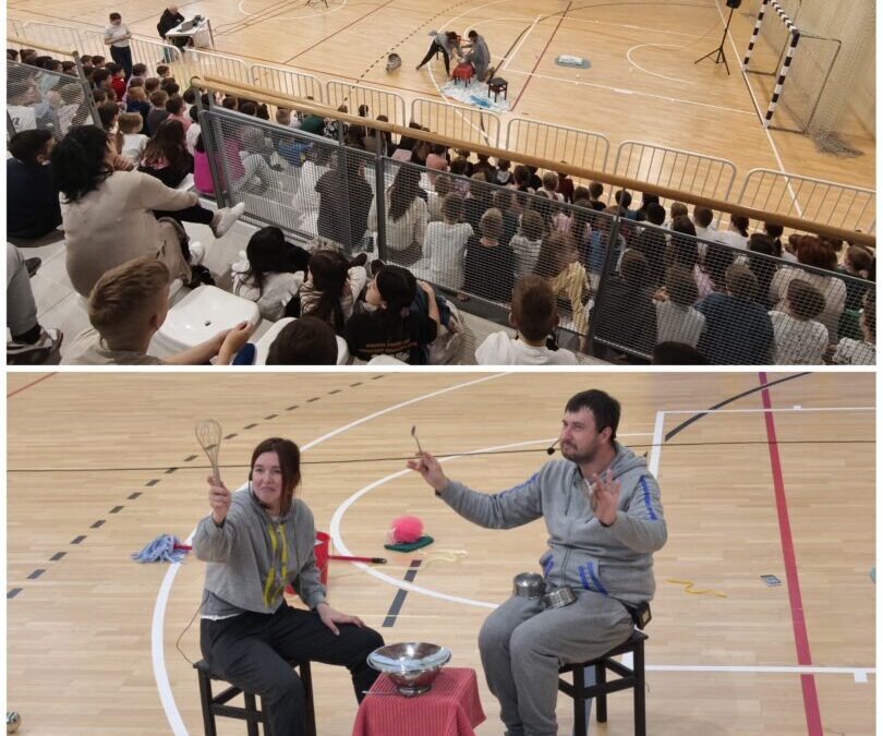 Predstava „Zamisli“ Teatra Tirena